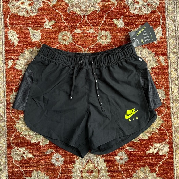NWT Nike Air Running Shorts - Picture 1 of 6